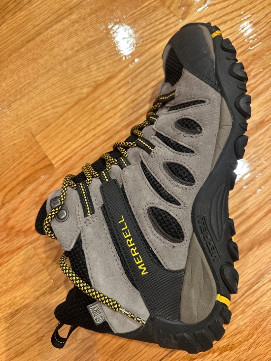 Merrell Black and Gray Athletic Shoes with Yellow Accents - Picture 5 of 8
